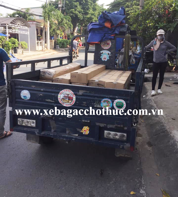 Dịch vụ xe ba gác chở thuê quận 10 nhanh chóng tiện lợi.